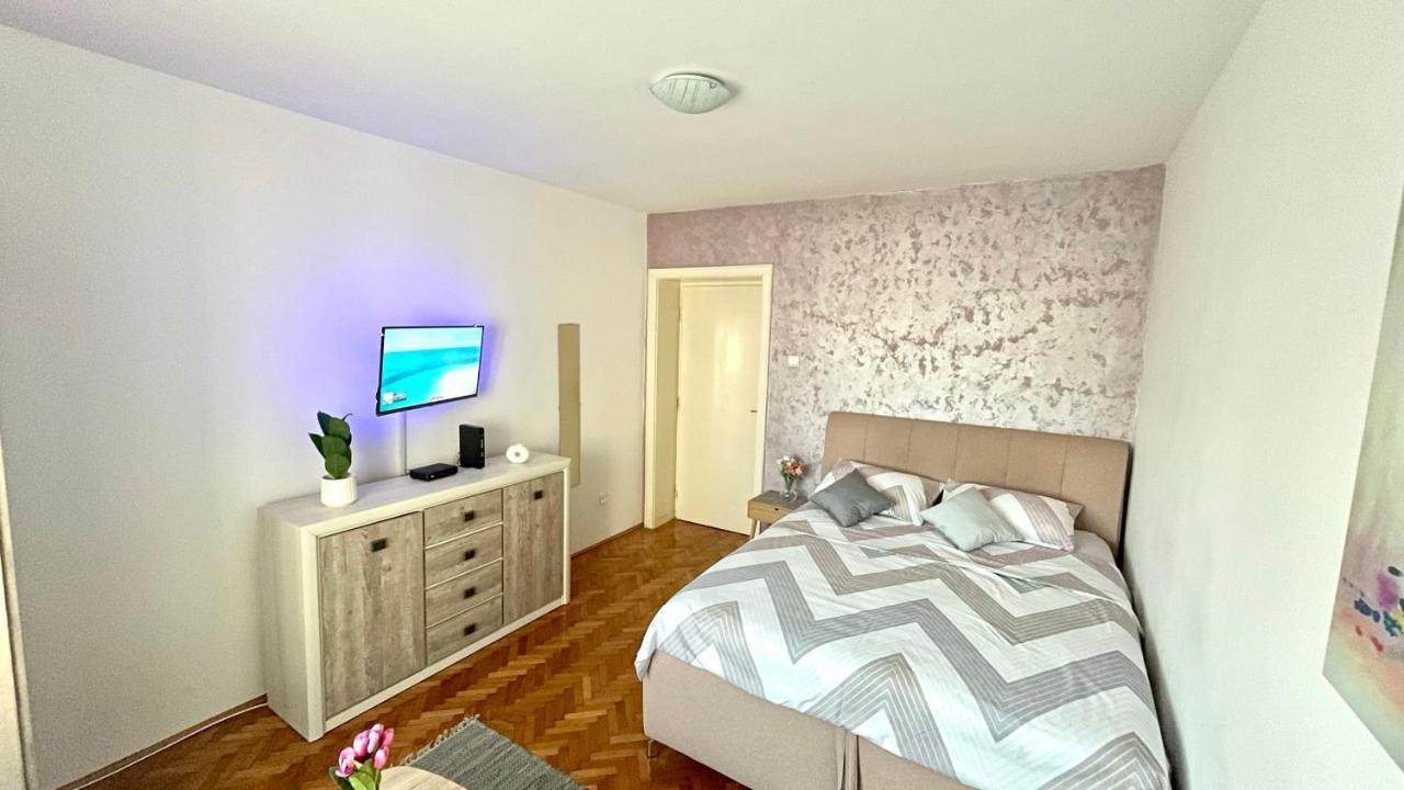 Sweet Venac Apartamento Belgrado Exterior foto